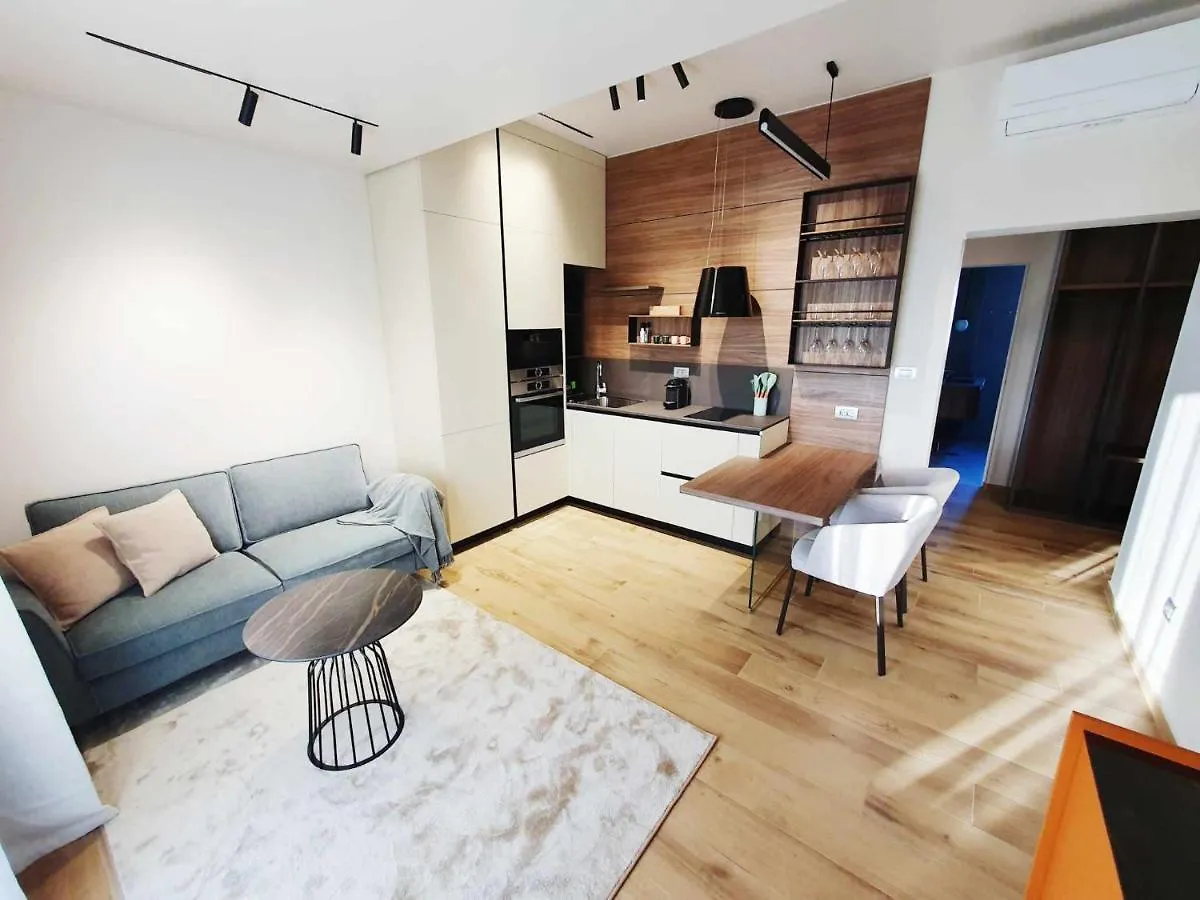 New Ana Design City Center Apartments 普拉 克罗地亚