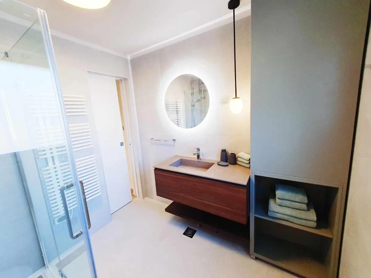 New Ana Design City Center Apartments 0*, Pula Croatia